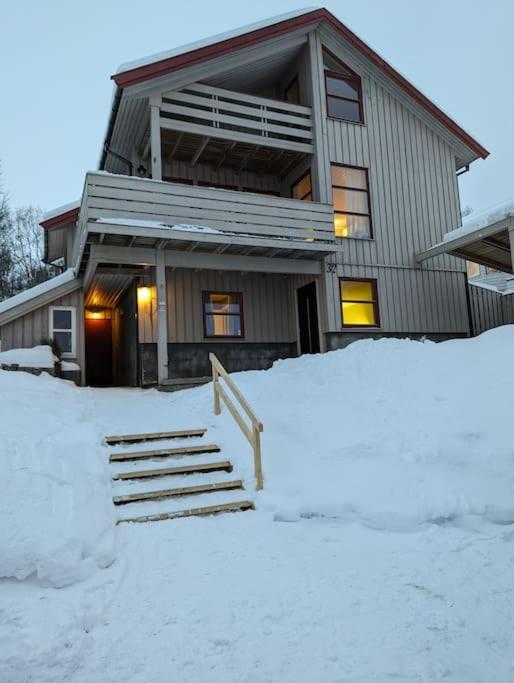 Koselig Leilighet Naer Bussholdeplass Og Natur. Tromsø Extérieur photo